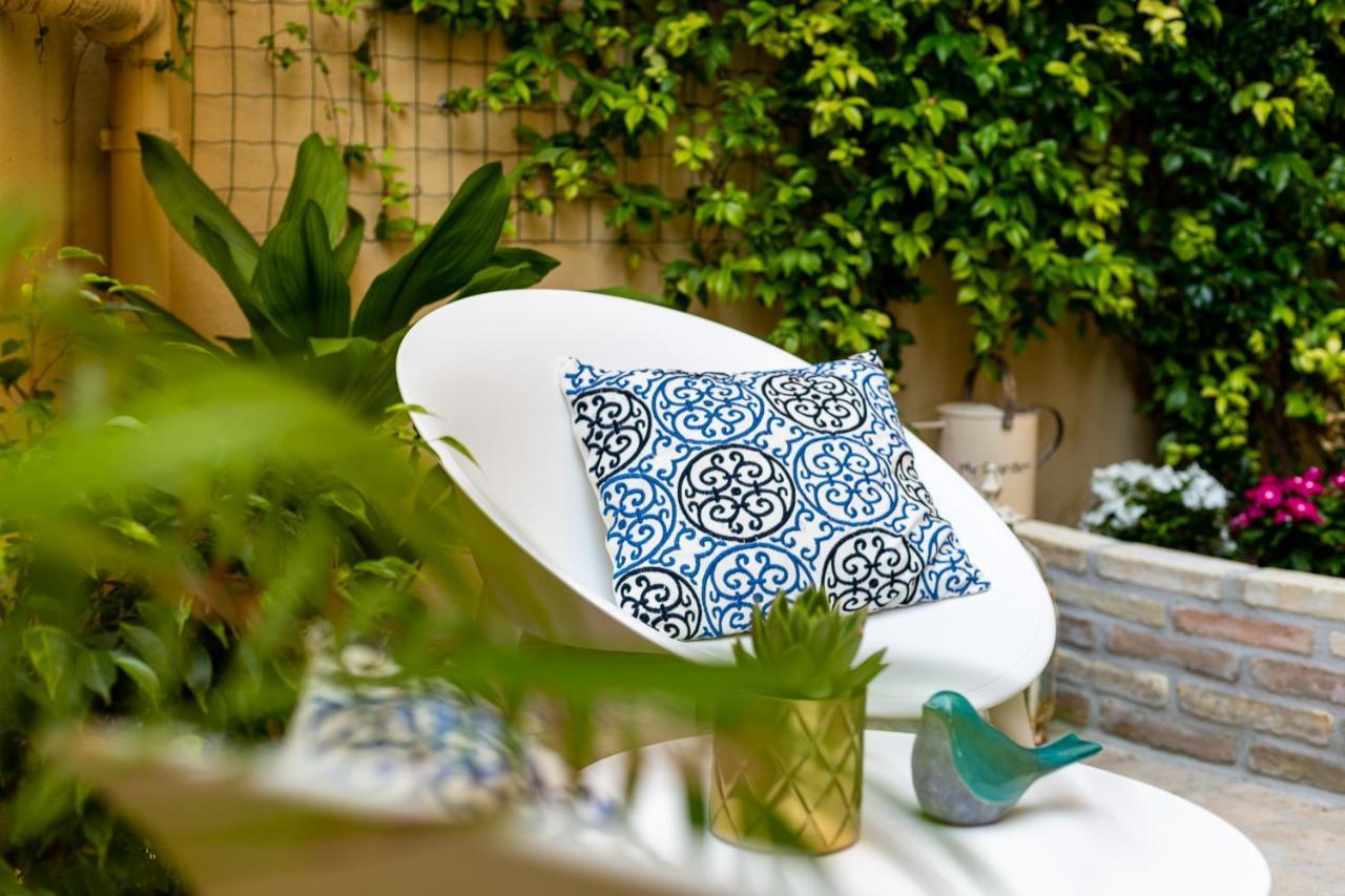 LuceNova Suite Guest-house Cagliari Extérieur photo