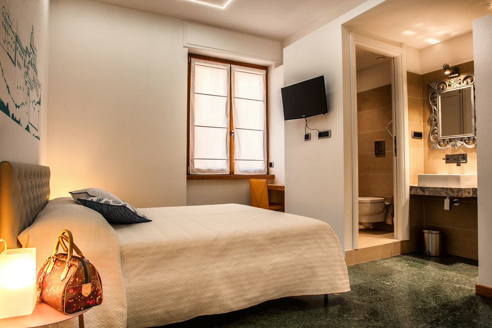 LuceNova Suite Guest-house Cagliari Extérieur photo