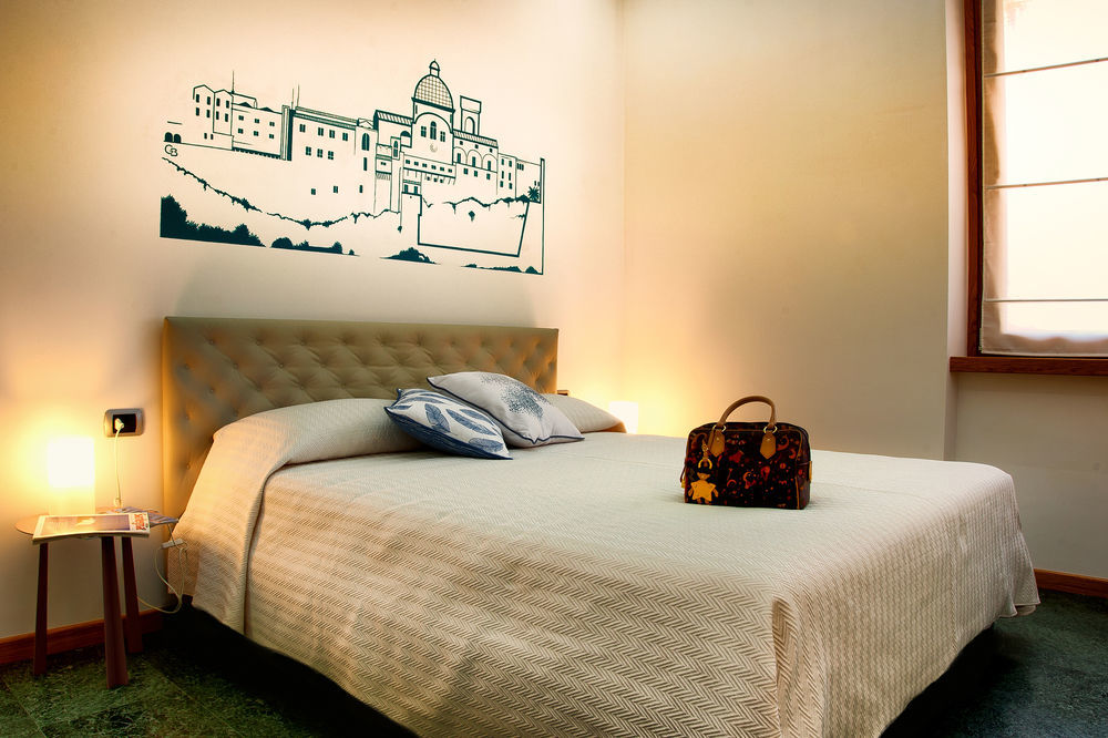 LuceNova Suite Guest-house Cagliari Extérieur photo