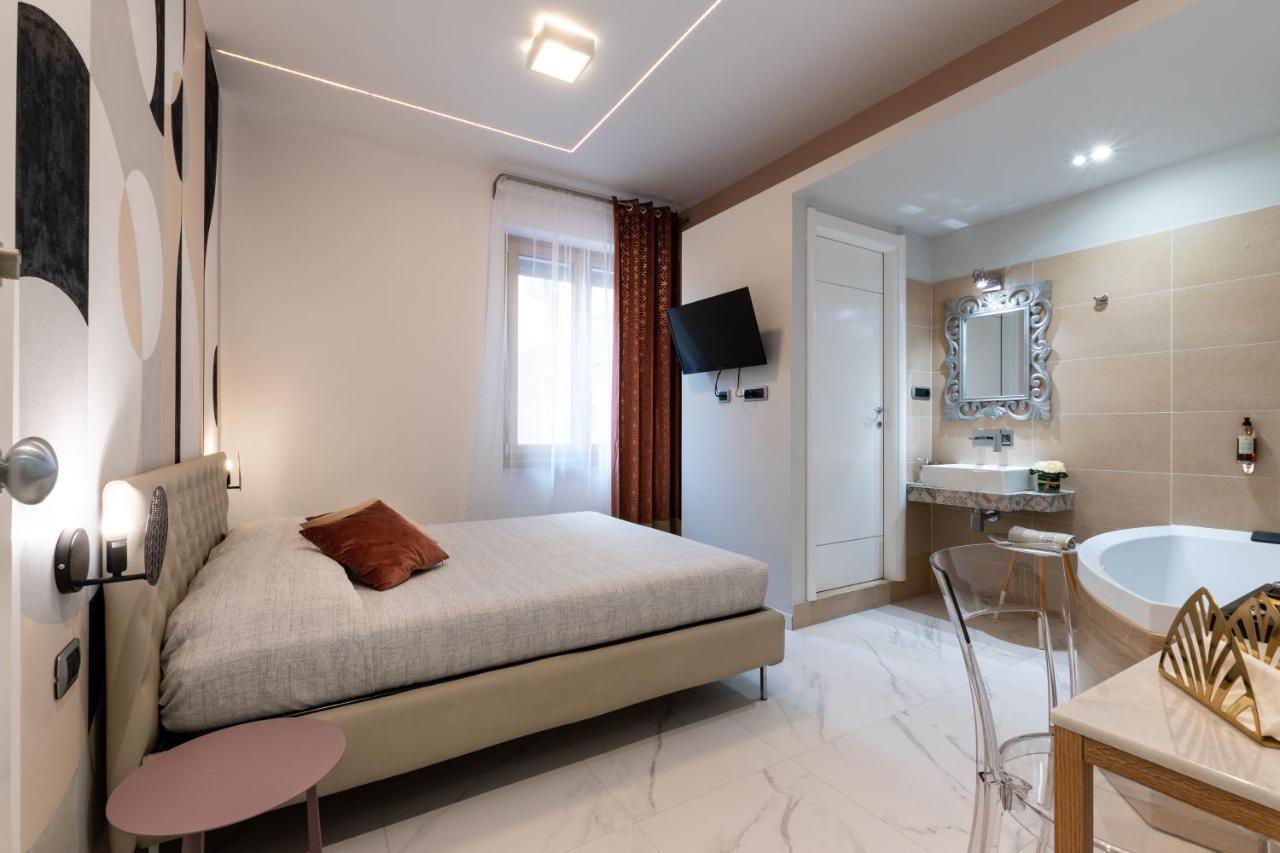 LuceNova Suite Guest-house Cagliari Extérieur photo