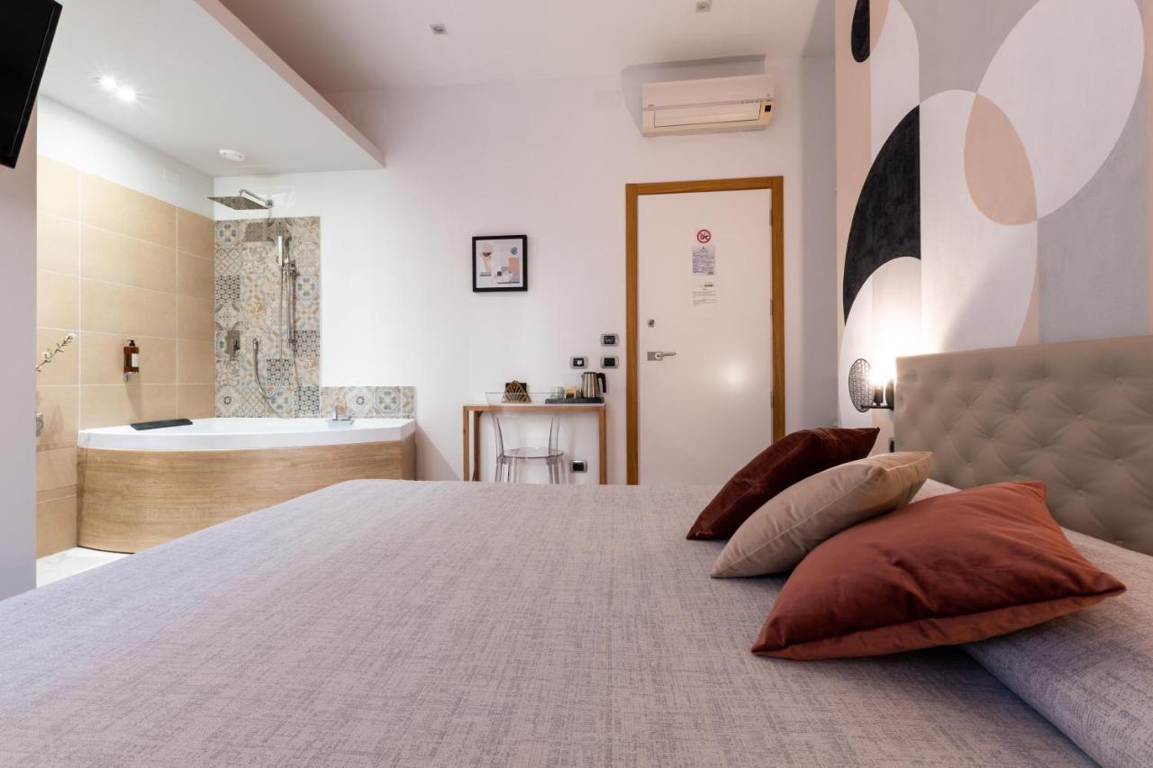 LuceNova Suite Guest-house Cagliari Extérieur photo
